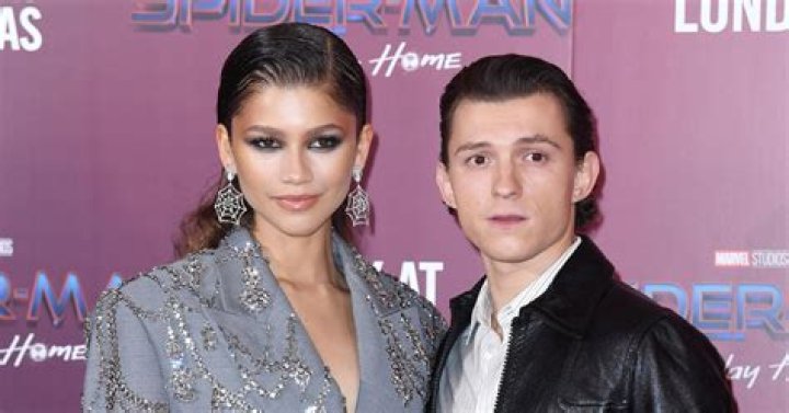 Does Tom Holland like Zendaya?